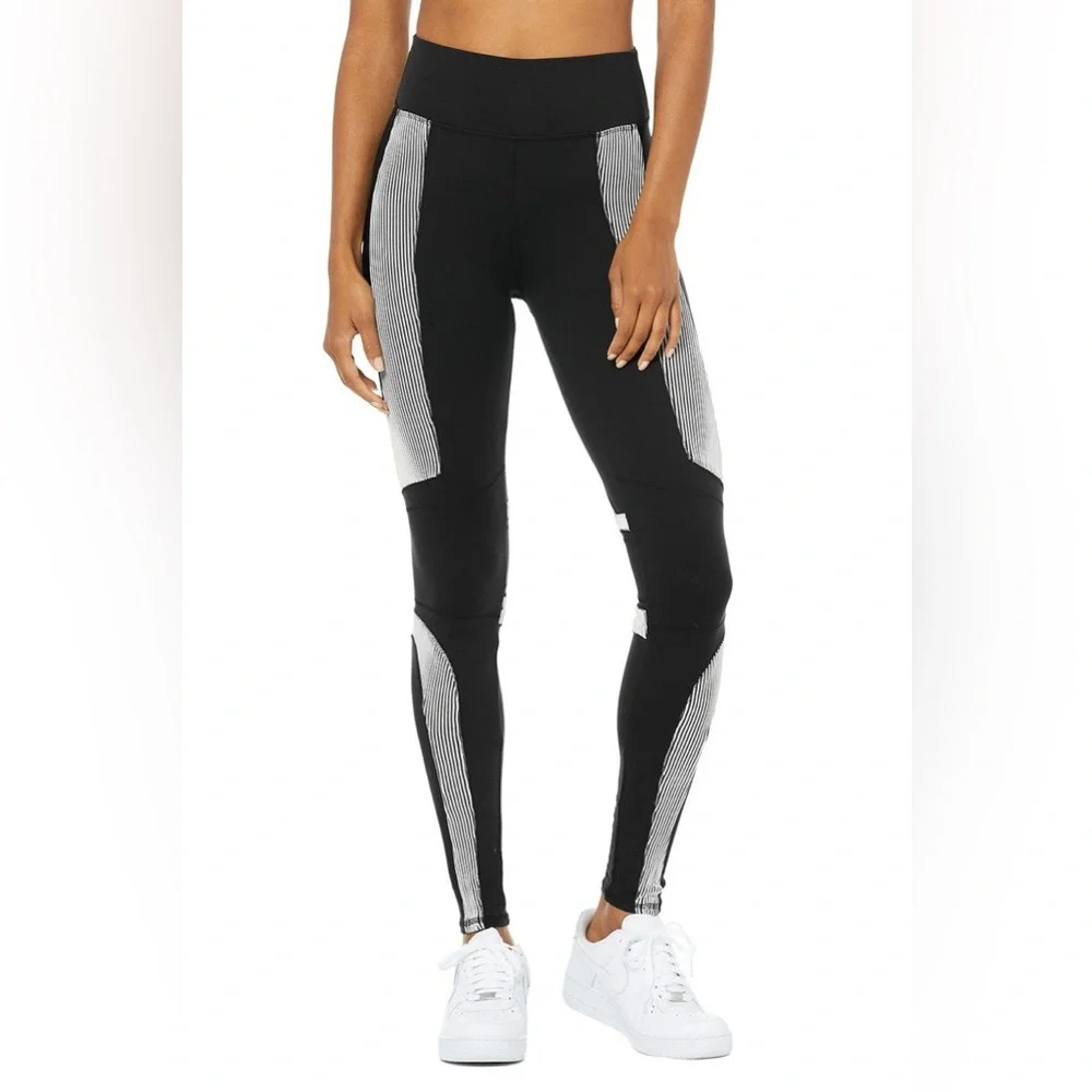 Alo Yoga Electric High-Waist Leggings black white stripes airbrush fabric